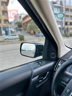لاند روفر LR2